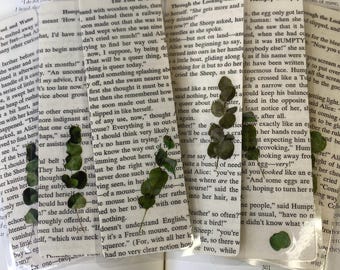 Alice in Wonderland Green Leaf Spring Floral Bookmark