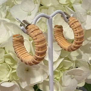 Nantucket Basket Open Hoop Earrings
