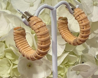 Nantucket Basket Open Hoop Earrings