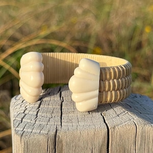 Nantucket Basket Bracelet 3/4” Scallop Shell End Caps