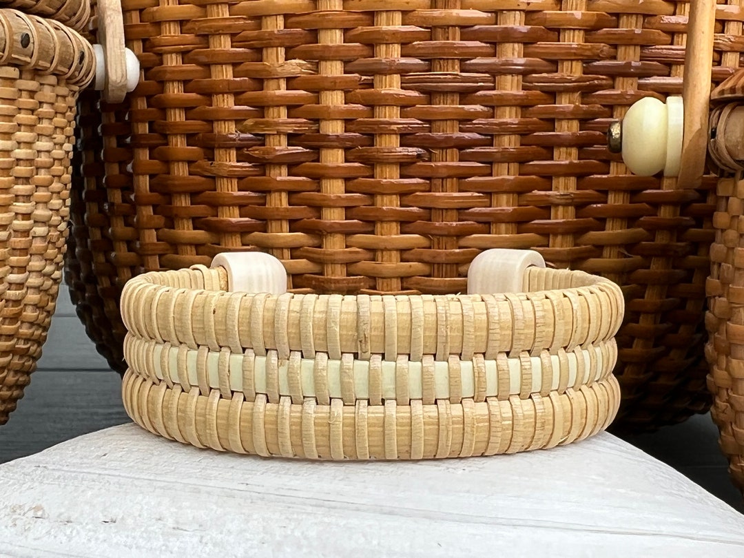 3/4 Nantucket Basket Bracelet. Ivory Cane Center Stave, Ecoivory End