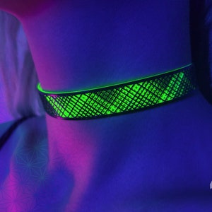 Moire Plaid UV Choker - Rubber Ravewear (Necklace, Artwear, Reactive, Rave Accessories, Jewelry,  Fluorescent, Black Light, Neon, Glow)