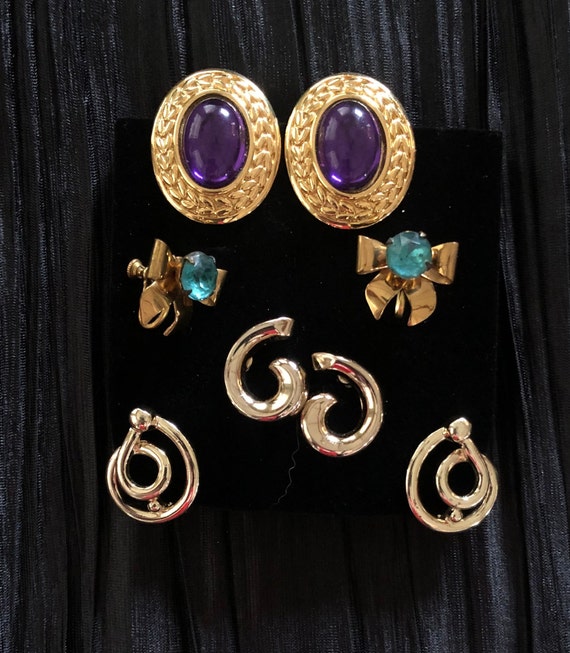 Earrings: Trifari Purple Cabochon Comfort Clip, C… - image 3