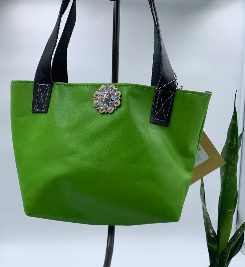 Green leather purse, lime green leather minimalist purse, small tote bag, open top bag, leather bag image 1