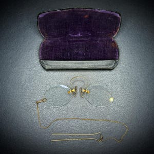 Vintage pince nez eye glasses with chain and case