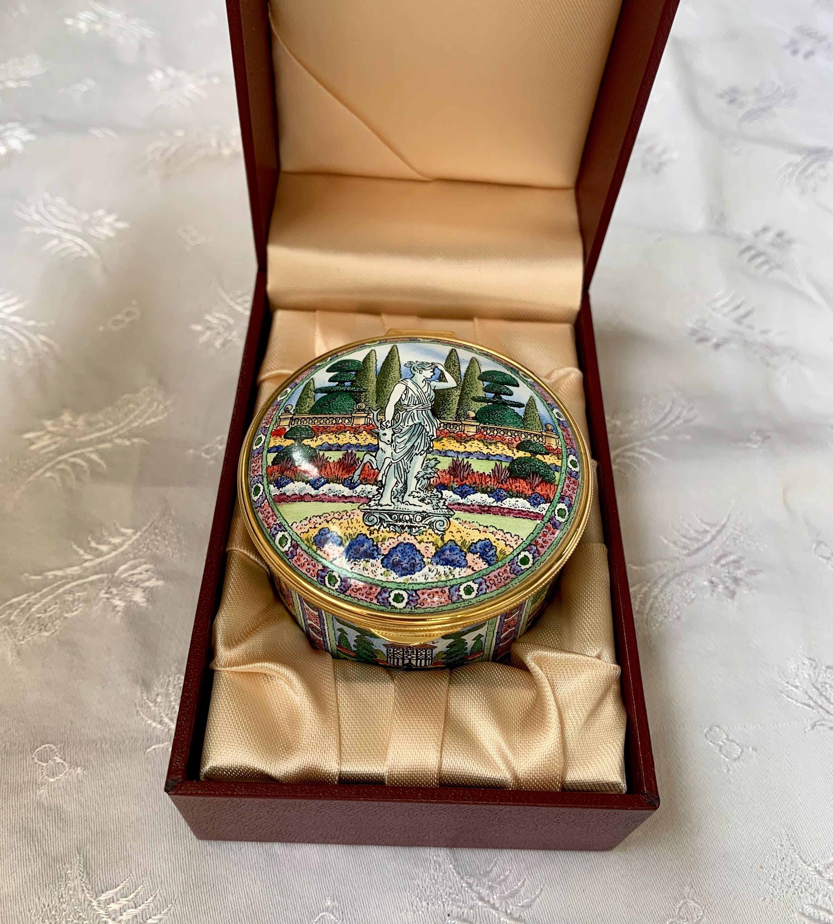 英国STAFFORDSHIRE ENAMELS ピルケース　テディベアピルケース Staffordshire Enamels Marmalade Cat Trinket/Pill Box