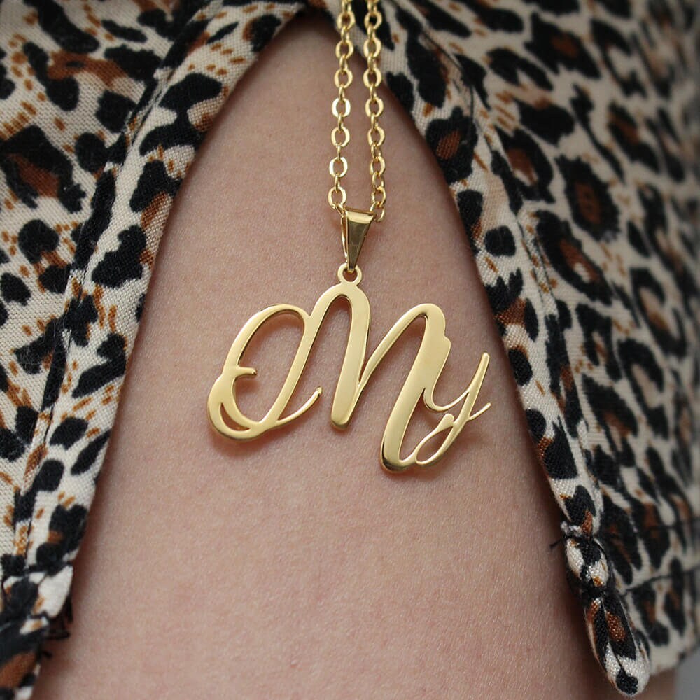 Name Necklace Engraved Necklace - Etsy 