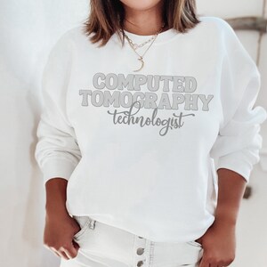 Bluza technika tomografii komputerowej, bluza technika tomografii komputerowej, bluza oddziału radiologii, bluza z okrągłym dekoltem technika tomografii komputerowej, prezent technika rentgenowskiego