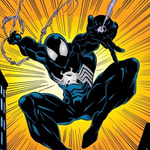 Pode incluir: Um personagem de super-her&oacute;i preto e azul com um s&iacute;mbolo de aranha no peito, balan&ccedil;ando no ar com uma linha de teia.