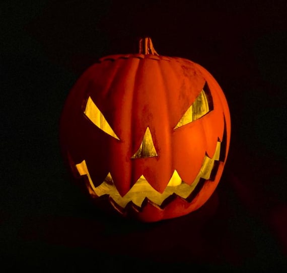 Jack-o'-lantern - Sleepy Hallow - Scarecrow - 9" Craft Artificial Reusable Pumpkin