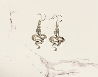 Boucles d'oreilles petit serpent en argent