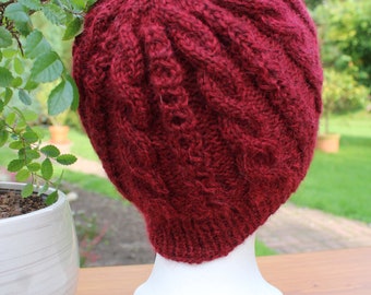 Bonnet en tricot bordeaux tricoté à la main pour femme - 100% baby alpaga