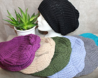 Handgestrickte Damen Beanie-Mütze in verschiedenen Farben