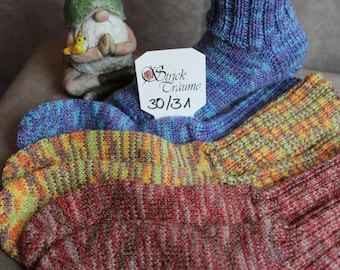Handgestrickte Freizeitsocken mit Baumwolle in Größe 30/31