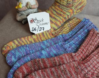 Handgestrickte Freizeitsocken mit Baumwolle in Größe 26/27