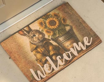 Paillasson lapin d'été, paillasson de bienvenue tournesol, paillasson lapin rustique, déco d'entrée de ferme Cottagecore