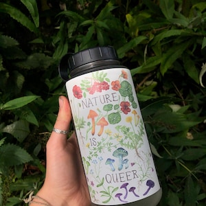 Natuur is Queer Sticker | Waterdichte A6