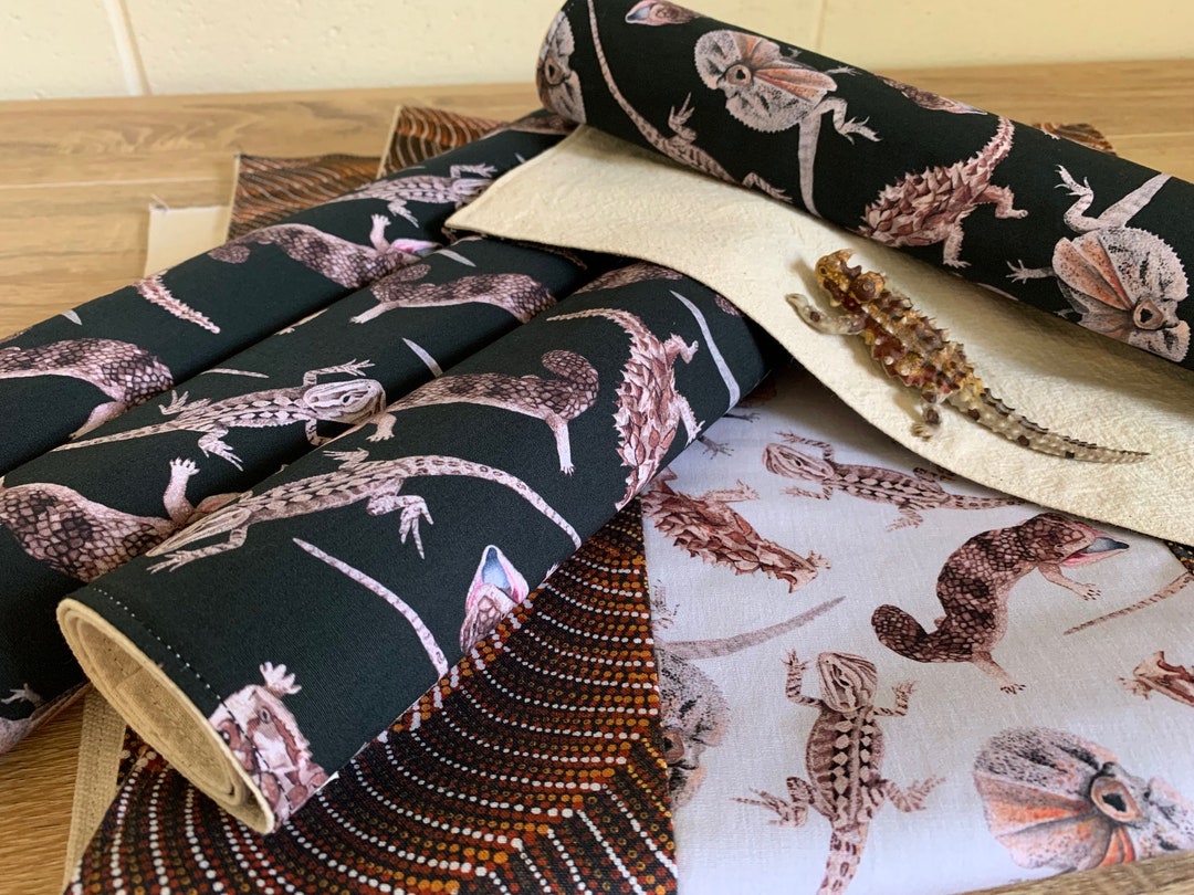 Lizard Table Set Etsy