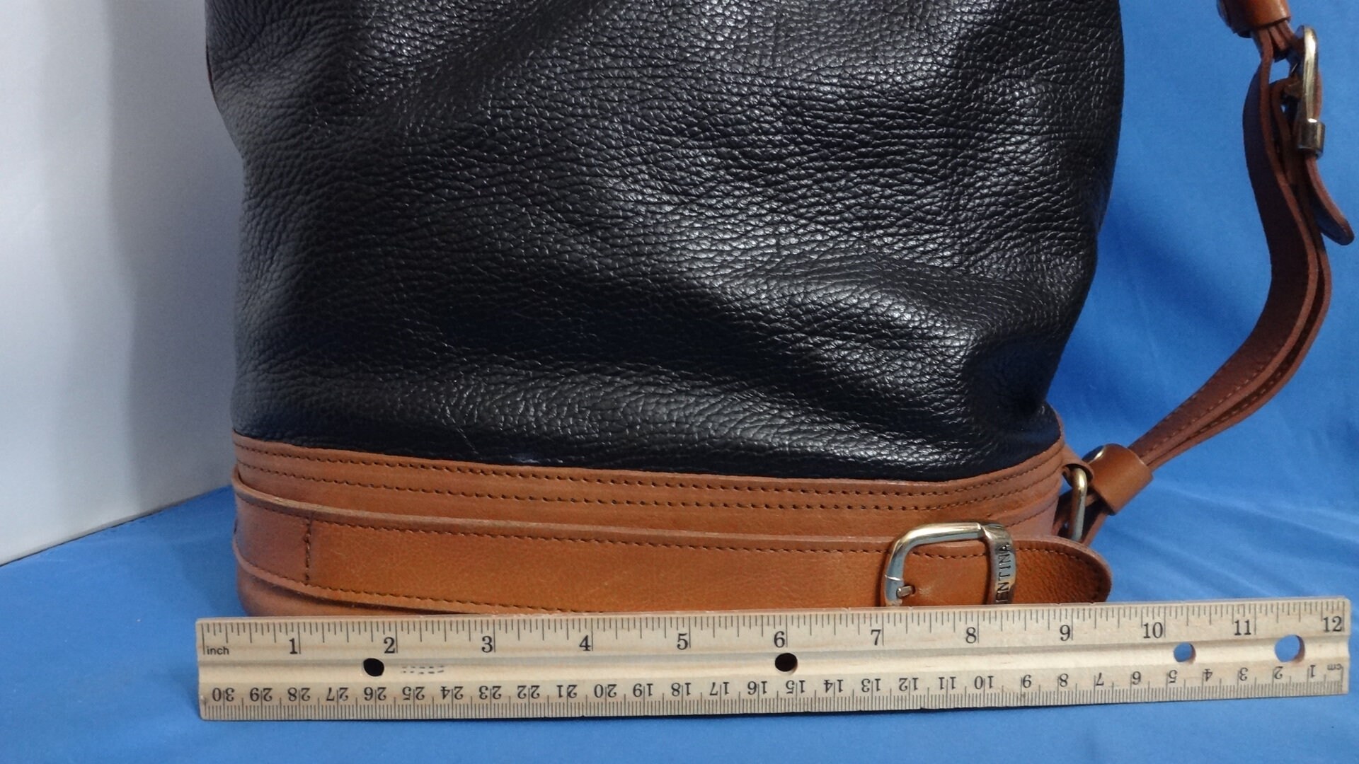 Valentina Black and Brown Shoulder Bucket Bag Made in Italy  display picture 1