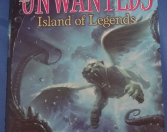 値下げ❗️洋書''THE UNWANTEDS  OF LEGENDS\" Amazon.com: Island of Legends (The Unwanteds): 9781442493285