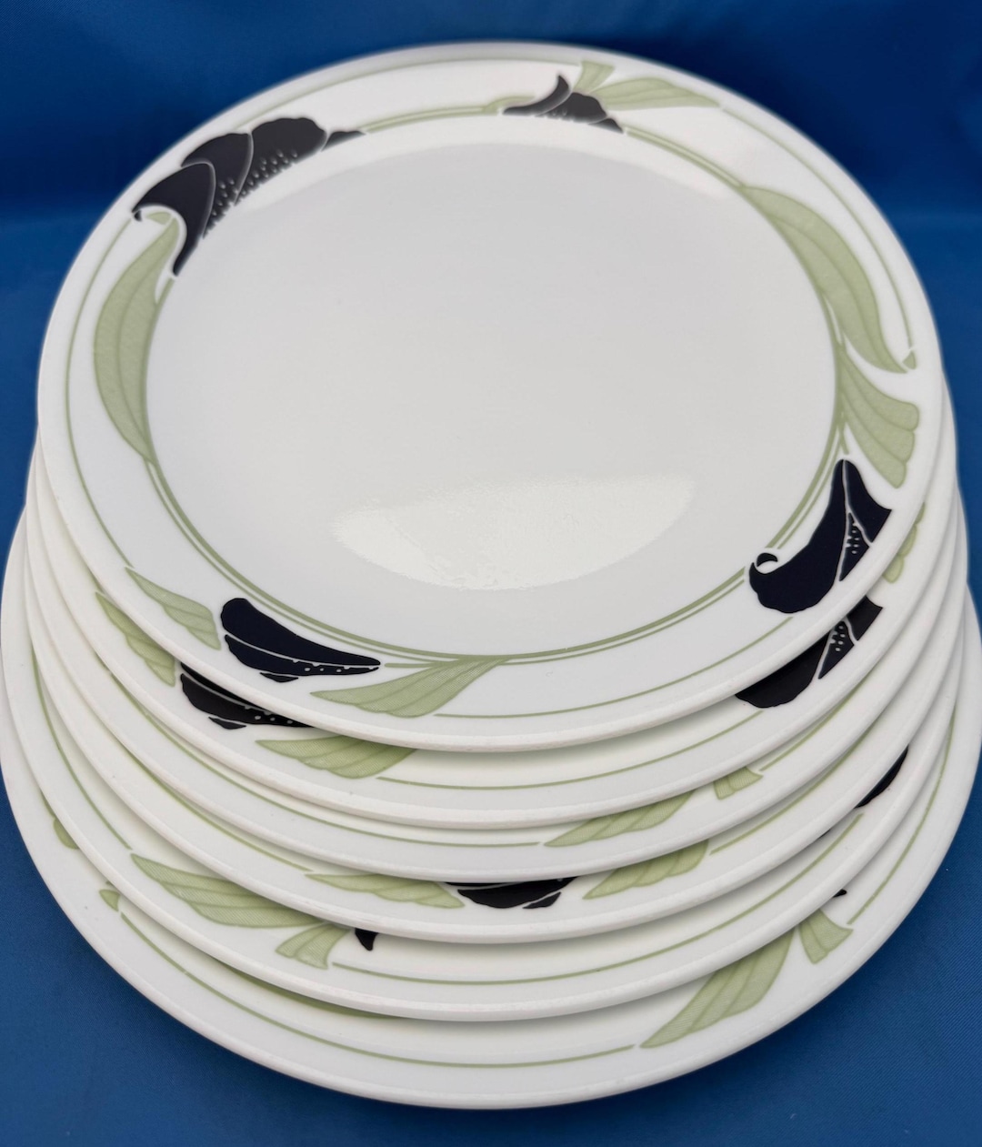 Corelle by Corning Black Orchid Pattern Dinner Plates - Etsy