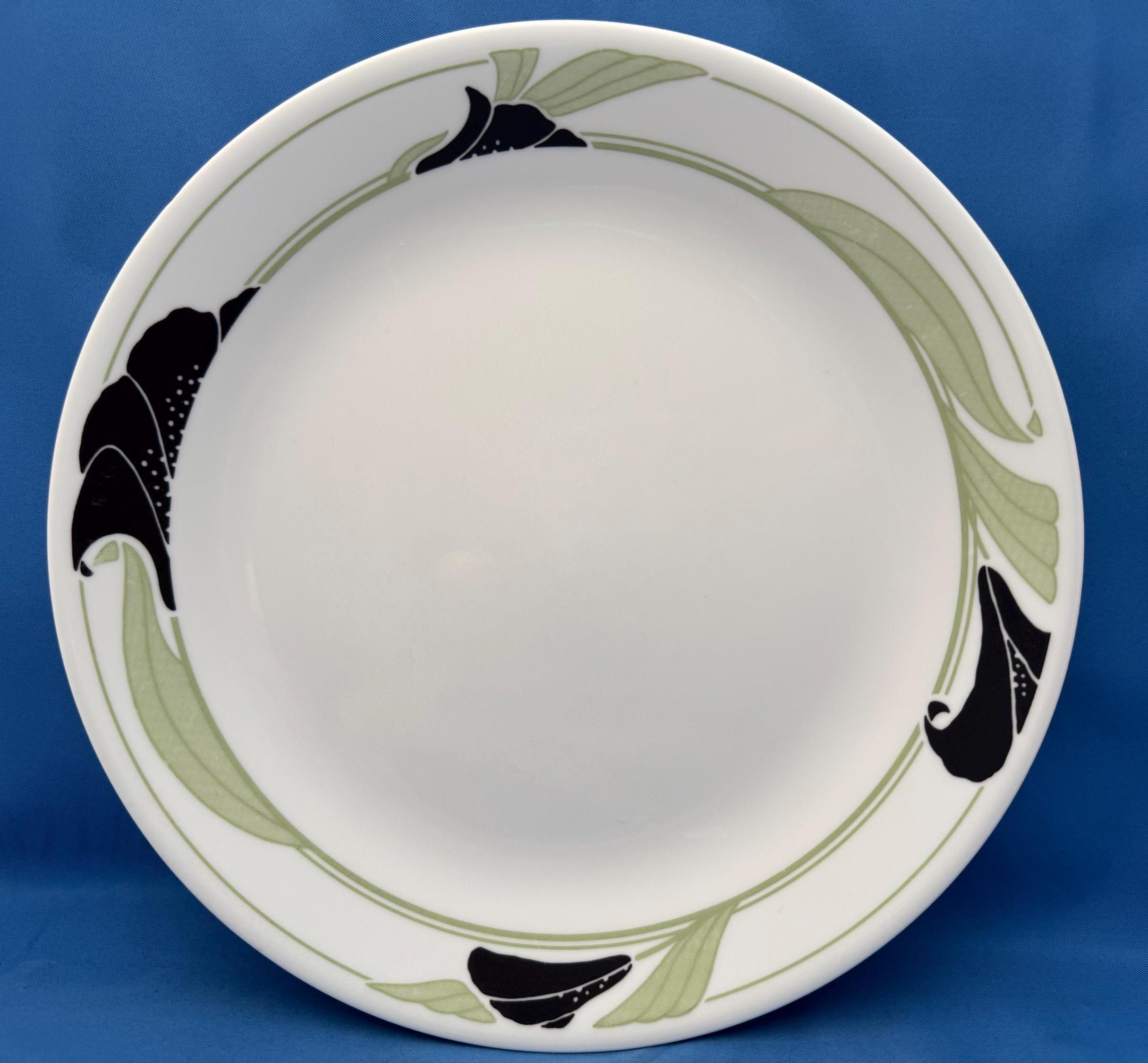 Corelle by Corning Black Orchid Pattern Dinner Plates - Etsy