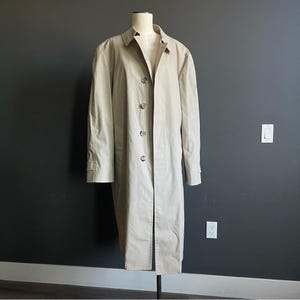 Vintage London Fog Trench Coat Beige Minimalist Raincoat Timeless Basic Normcore