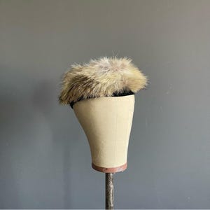 Vintage Fox Fur Pillbox Hat 1960s Halo Fur Hat Old Hollywood Winter Hat Ski Glam Vintage Fox Fur Pillbox Hat 1960s Halo Fur Hat Old Hollywood  main image 2
