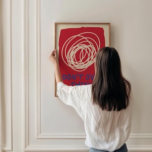Nie myśl za dużo o inspirujących wydrukach, pozytywnych wibracjach, nowoczesnych wydrukach typograficznych, dekoracjach pomieszczeń, wydrukach artystycznych z cytatami