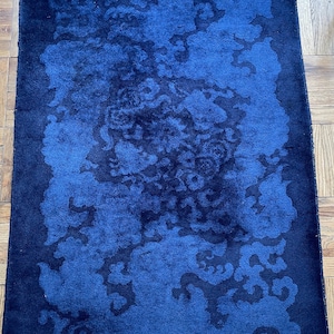 1920&#39;s antique Chinese Peking Art Deco Midnight Blue Rug