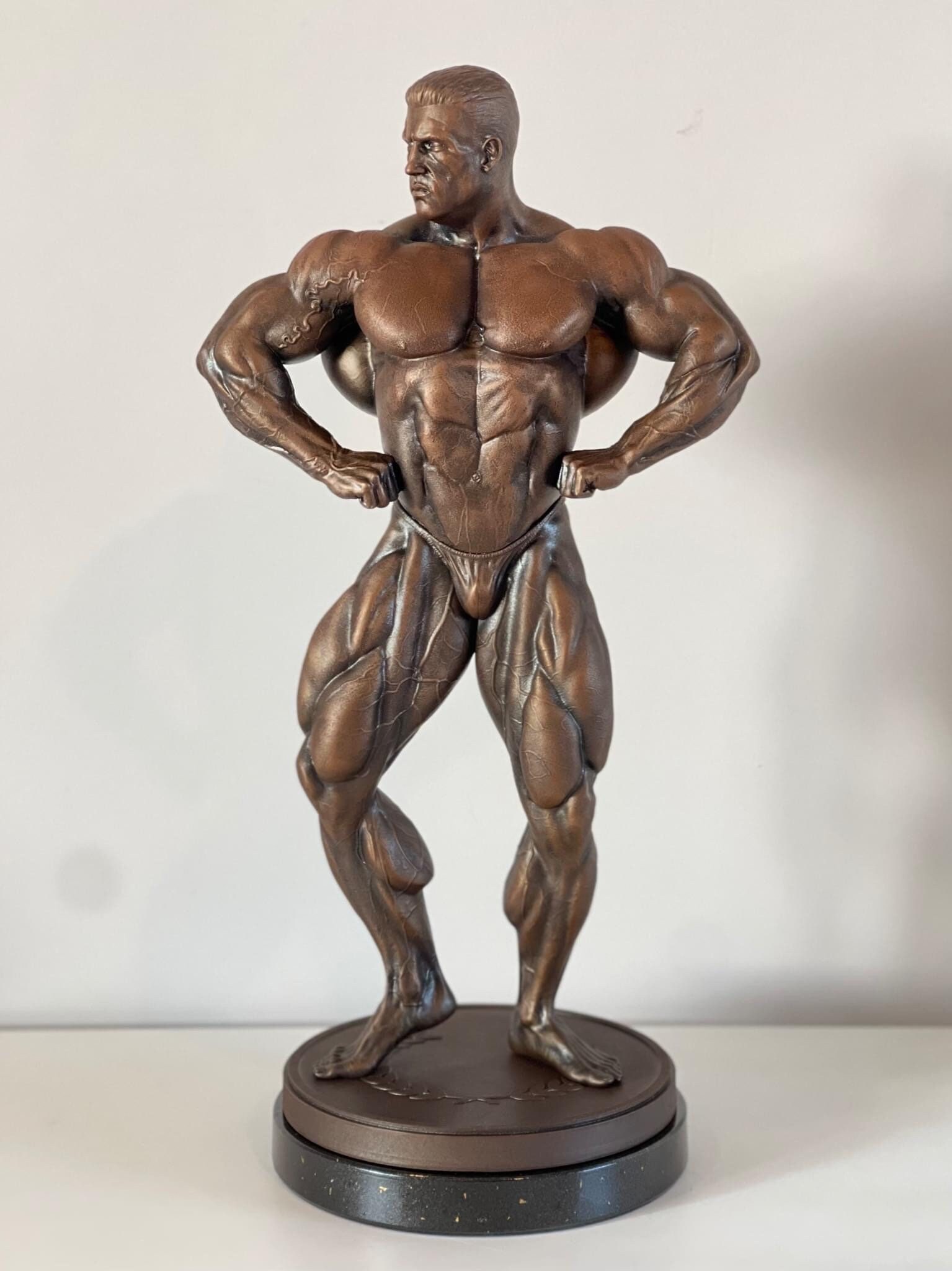 Wood Carving Bodybuilder Figurine Sculpture Wooden Statue Display Art for  Home Adorns Birthday Holiday Gift 