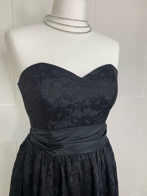 Vintage, retro 1980's, strapless, black lace prom… - image 4