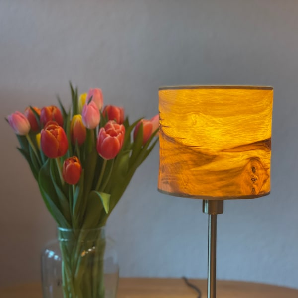 Lampe de table lampadaire avec abat-jour en bois véritable