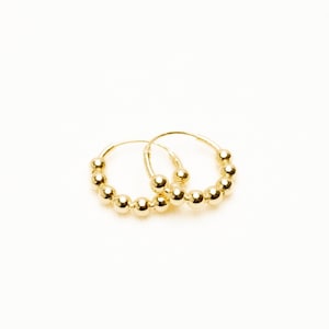 Ball Creolen "Sfera" Hoops Ø14mm aus 925er Sterling Silber mit 14K Echtgoldlegierung, eingedrehte Creolen, Damen Echtsilber Schmuck, Kreolen