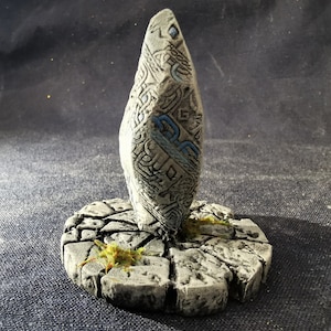 Mini Diorama – Magic Stone 28mm – Handcrafted Dungeon Terrain for RPGs