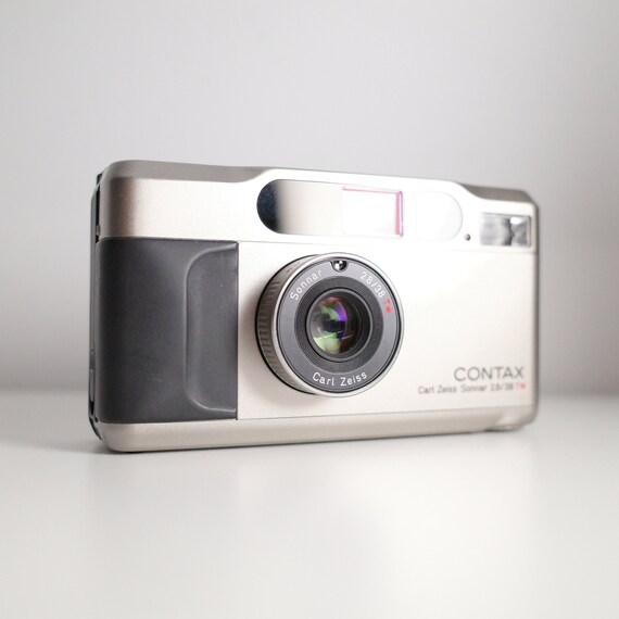 Excellent Contax T2 Carl Zeiss Sonnar 38mm F/2.8 the Best - Etsy 返品交換無料 CONTAXT2 フィルムカメラ