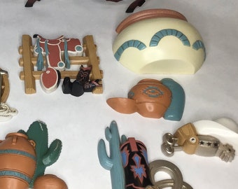 Vintage Burwood Southwest Wall Decoration Collection (11Pcs)