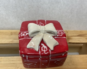 Vintage Red Ceramic Trinket Gift Box - Etsy