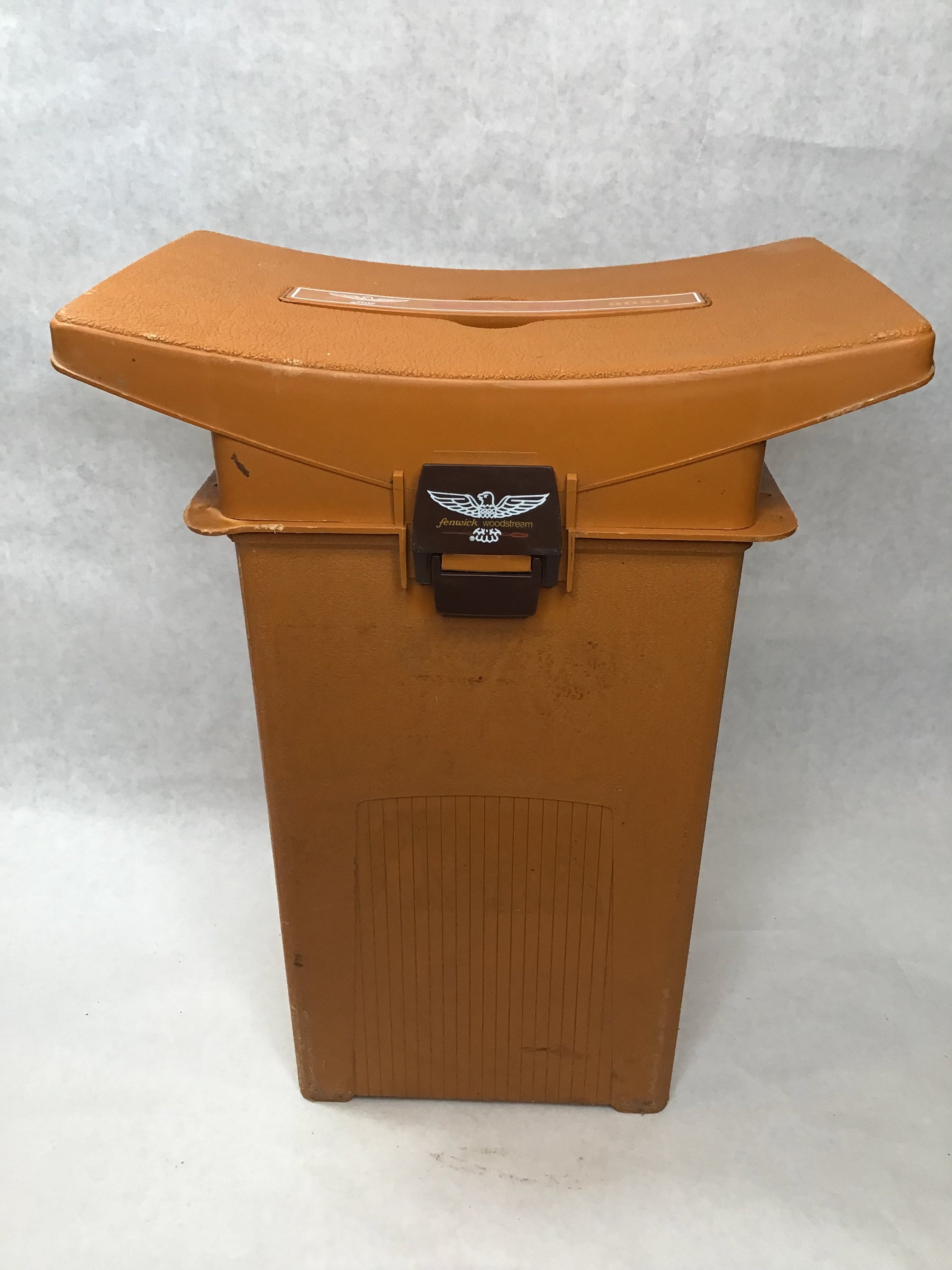 fenwick tackle box Vintage Fenwick Fishing Tackle Box