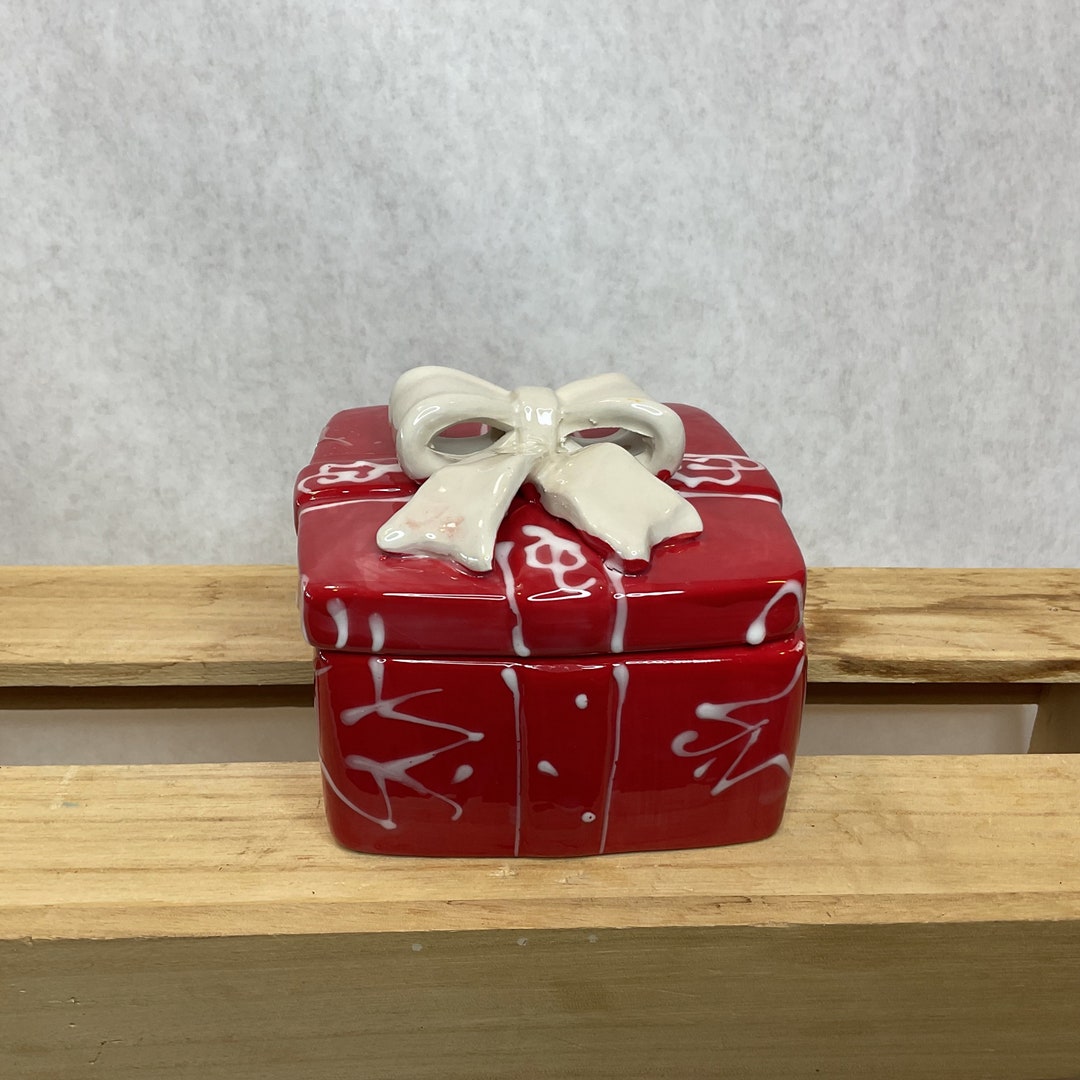 Vintage Red Ceramic Trinket Gift Box - Etsy