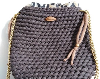 Brown Crochet Bag, Cross Body Knitting, Eco Friendly Woven Yarn Purse, Knitted Bowl Design Women, Handwoven Boho Gift, Handle Gold Chain