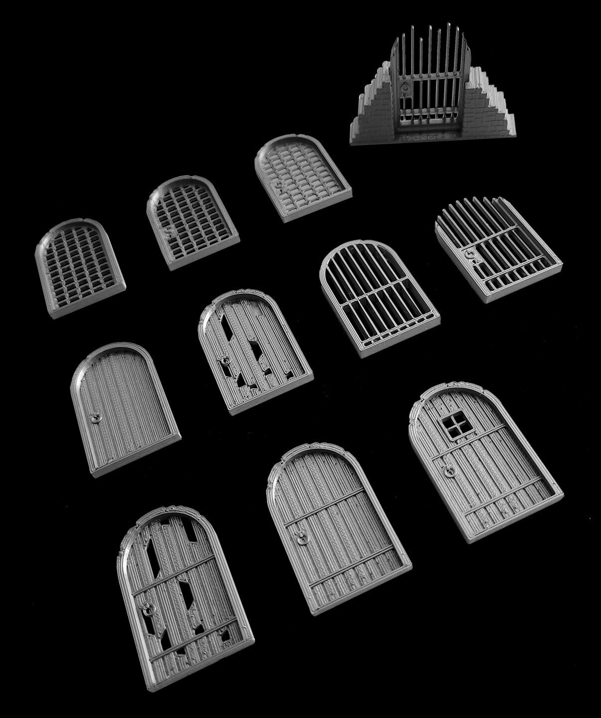 Doors / gates with bases for board games - set of 4
