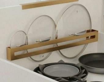 Porta coperchi in metallo, organizer da cucina a parete, supporto per coperchi di armadietti, contenitore minimalista per coperchi di pentole, ripiano moderno per dispensa.