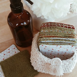 Washable wipes and storage basket
