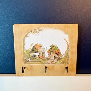 Frog & Toad Handcrafted Wooden Key Rack for Wall (Set A)