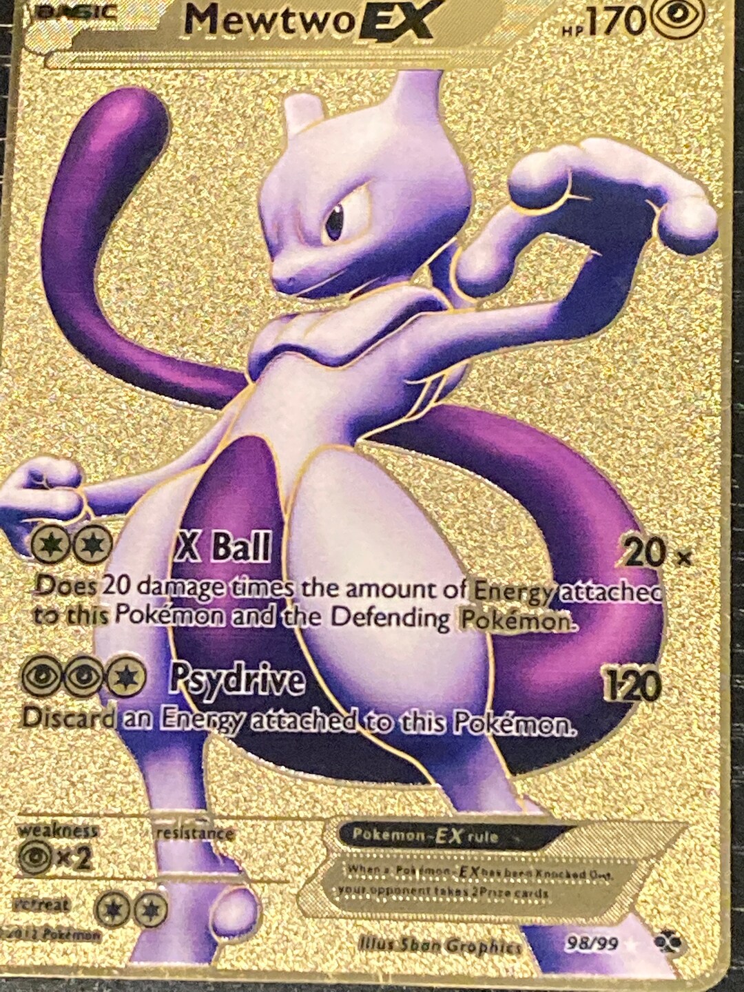 Mewtwo-EX, Pokémon