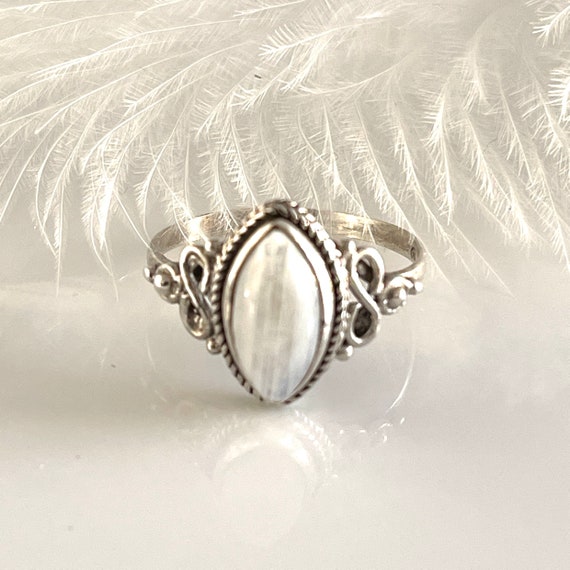 Bague Ancienne En Argent Massif Filigrane - Taille 58 - Poids 3,5g - France - Occasion