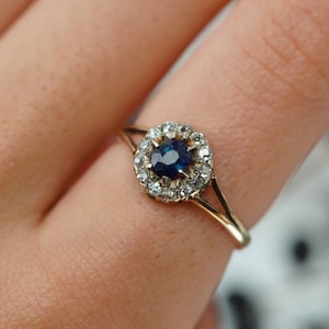 1920s Antique 9ct Gold Natural Sapphire and Old Cut Diamonds Cluster Ring, Antique Cluster Ring