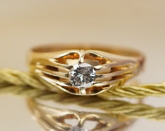 18ct Yellow Gold Victorian Diamond Solitaire Ring, Antique Engagement Ring