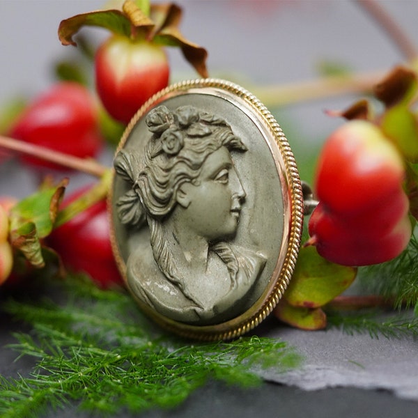 9ct Antique Lava Cameo/ Brooch, Exquisite Antique Brooch